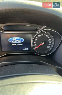 Седан Ford Mondeo 2011 в 