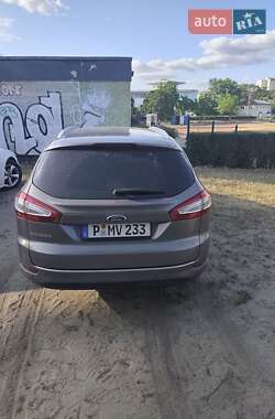 Универсал Ford Mondeo 2013 в 
