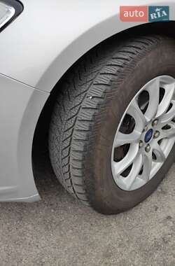 Универсал Ford Mondeo 2015 в 