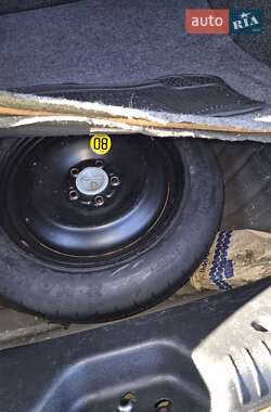 Лифтбек Ford Mondeo 2005 в 