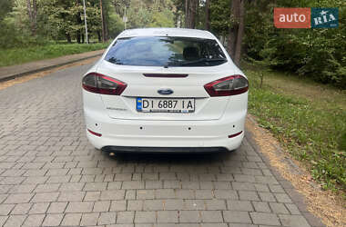 Лифтбек Ford Mondeo 2013 в 