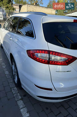 Универсал Ford Mondeo 2017 в 