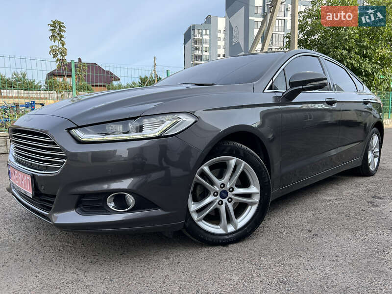 Седан Ford Mondeo 2016 в Луцке