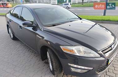 Лифтбек Ford Mondeo 2013 в 