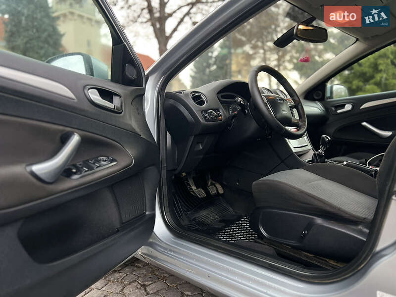 Универсал Ford Mondeo 2008 в Жовкве