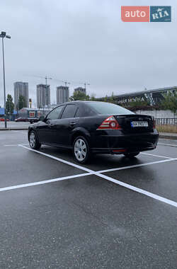 Седан Ford Mondeo 2005 в 