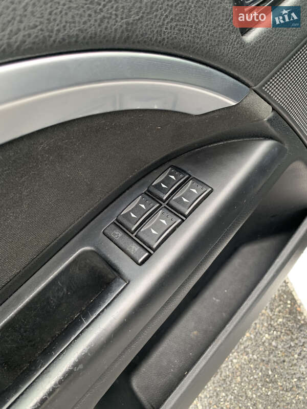 Седан Ford Mondeo 2005 в Києві