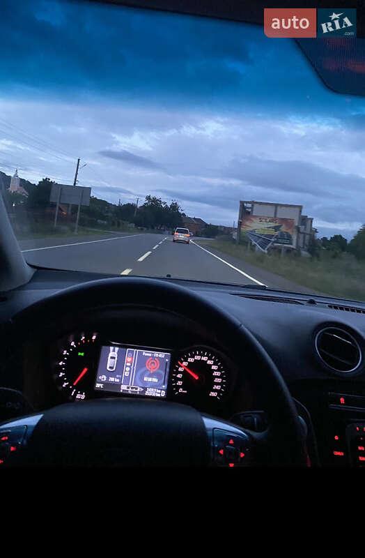 Седан Ford Mondeo 2011 в Мукачево