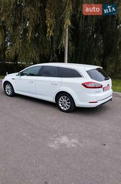 Универсал Ford Mondeo 2011 в 