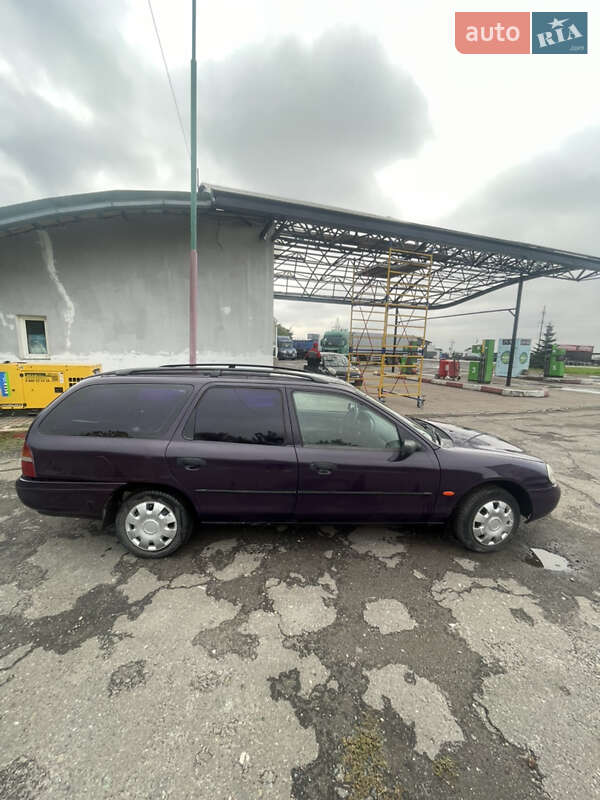 Универсал Ford Mondeo 1997 в Золочеве
