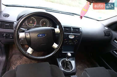 Седан Ford Mondeo 2003 в 