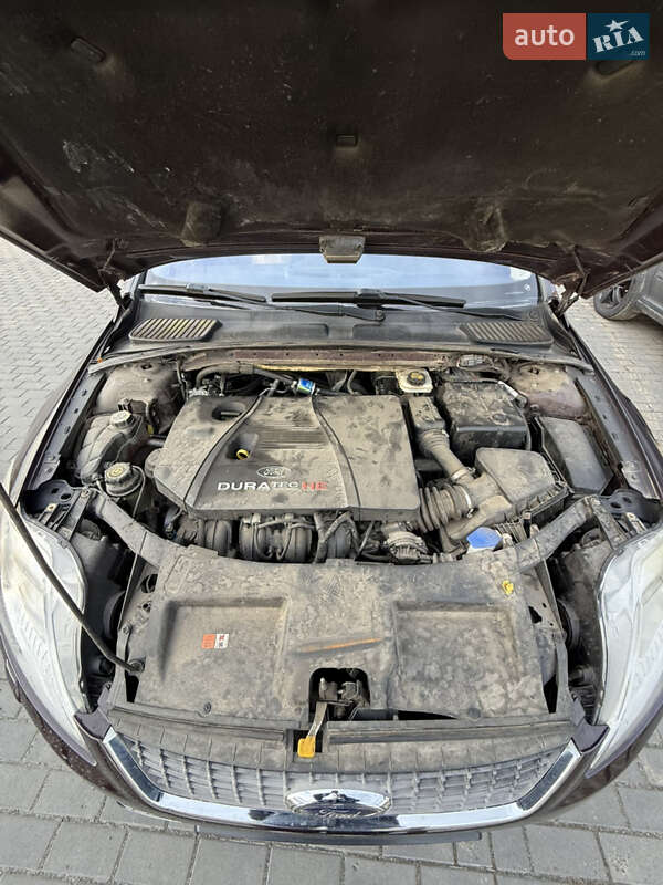 Седан Ford Mondeo 2010 в Луцке