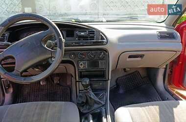 Седан Ford Mondeo 1995 в 