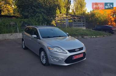 Универсал Ford Mondeo 2013 в 