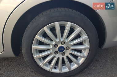 Универсал Ford Mondeo 2013 в 