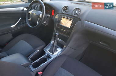 Универсал Ford Mondeo 2013 в 