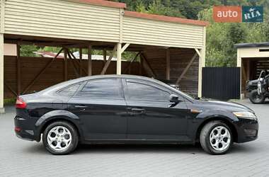 Лифтбек Ford Mondeo 2007 в 