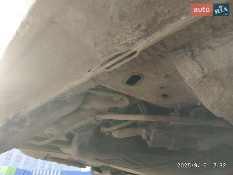 Ліфтбек Ford Mondeo 2001 в Києві фото 45 Ліфтбек Ford Mondeo 2001 в Києві