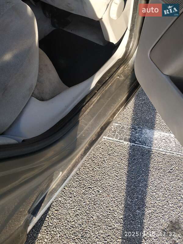 Ліфтбек Ford Mondeo 2001 в Києві фото 44 Ліфтбек Ford Mondeo 2001 в Києві