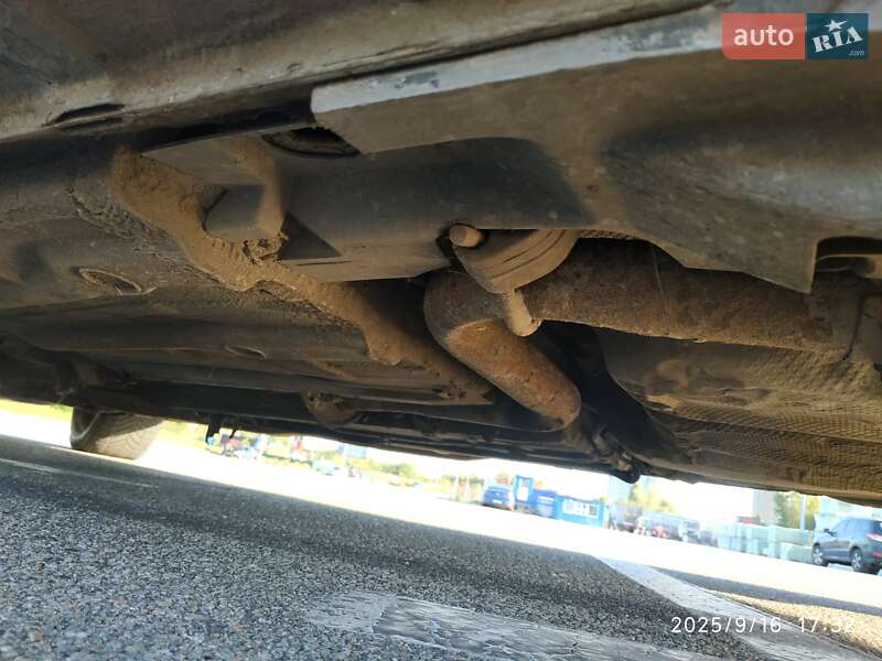 Ліфтбек Ford Mondeo 2001 в Києві фото 50 Ліфтбек Ford Mondeo 2001 в Києві