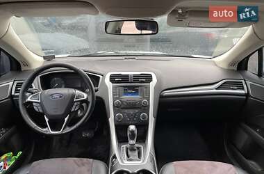 Лифтбек Ford Mondeo 2017 в 