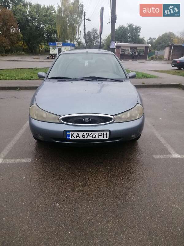 Ford Mondeo 1999