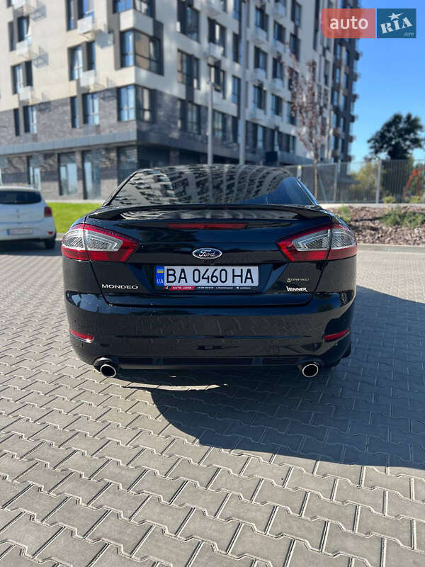 Седан Ford Mondeo 2012 в Кропивницком