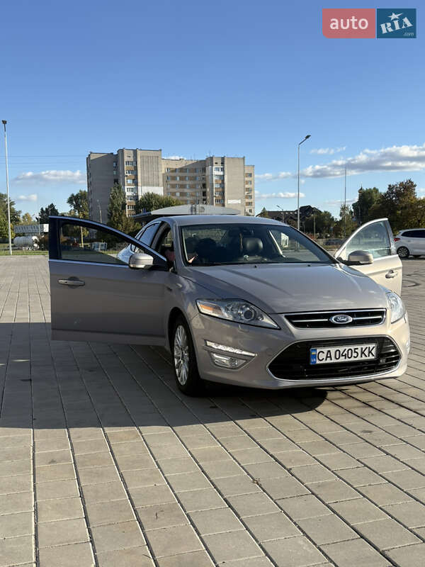 Седан Ford Mondeo 2012 в Черкассах