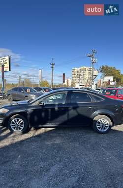 Седан Ford Mondeo 2011 в 