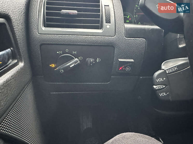 Седан Ford Mondeo 2006 в Нежине