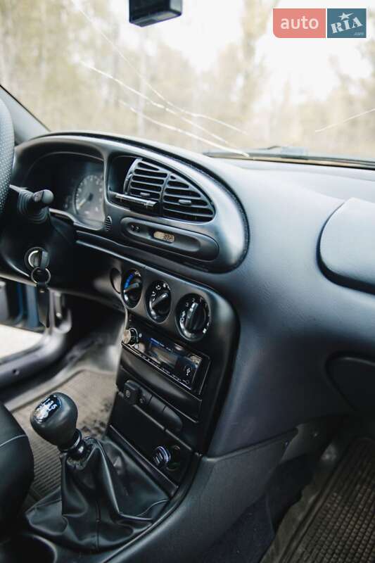 Лифтбек Ford Mondeo 1998 в Кременчуге