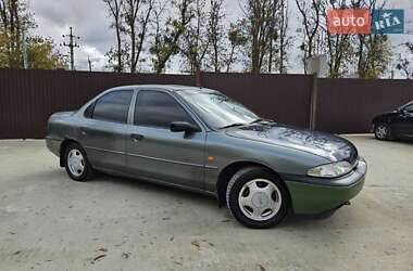 Седан Ford Mondeo 1993 в 