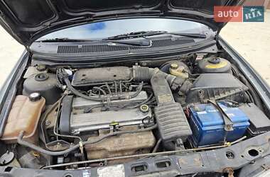 Седан Ford Mondeo 1993 в 
