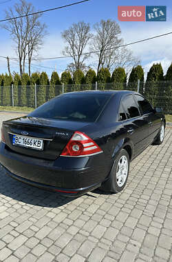 Седан Ford Mondeo 2004 в  фото 22 Седан Ford Mondeo 2004 в