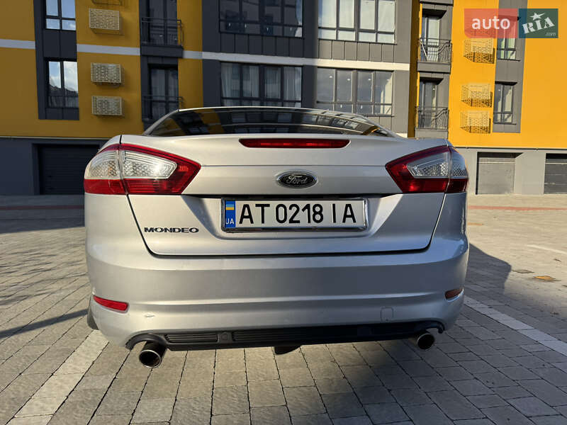 Седан Ford Mondeo 2011 в Ивано-Франковске