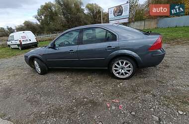 Лифтбек Ford Mondeo 2002 в  фото 12 Лифтбек Ford Mondeo 2002 в