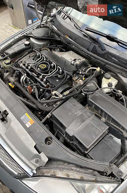 Лифтбек Ford Mondeo 2006 в 