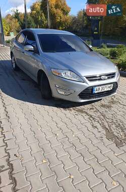 Седан Ford Mondeo 2012 в 