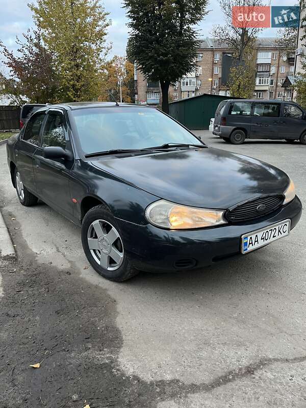 Ford Mondeo 1998