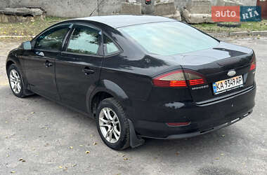 Седан Ford Mondeo 2008 в 