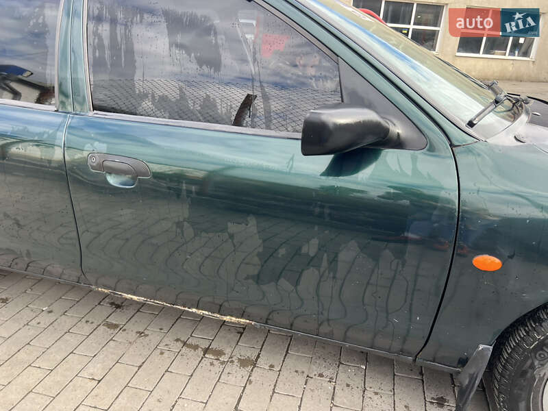 Лифтбек Ford Mondeo 1994 в Черновцах