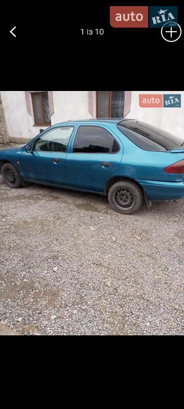 Ліфтбек Ford Mondeo 1993 в Чорткові