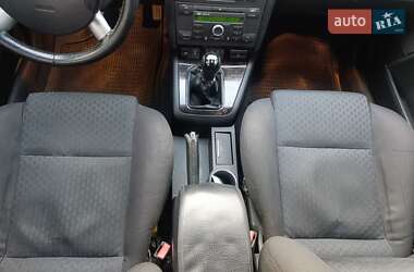 Универсал Ford Mondeo 2003 в  фото 31 Универсал Ford Mondeo 2003 в