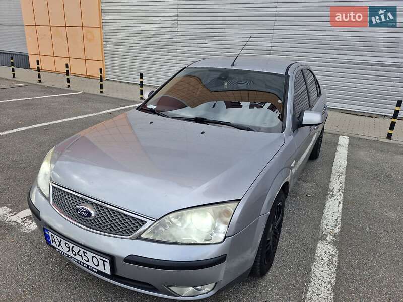 Ліфтбек Ford Mondeo 2004 в Харкові
