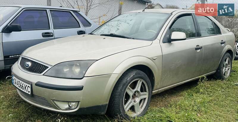 Лифтбек Ford Mondeo 2003 в Белогородке