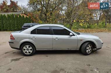 Седан Ford Mondeo 2005 в  фото 10 Седан Ford Mondeo 2005 в