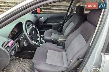 Седан Ford Mondeo 2005 в  фото 24 Седан Ford Mondeo 2005 в