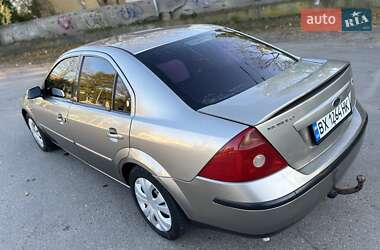 Седан Ford Mondeo 2002 в  фото 21 Седан Ford Mondeo 2002 в