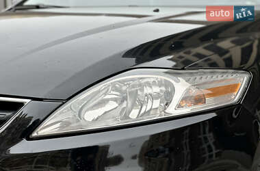 Седан Ford Mondeo 2011 в  фото 5 Седан Ford Mondeo 2011 в