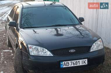 Лифтбек Ford Mondeo 2001 в Ильинцах Лифтбек Ford Mondeo 2001 в Ильинцах